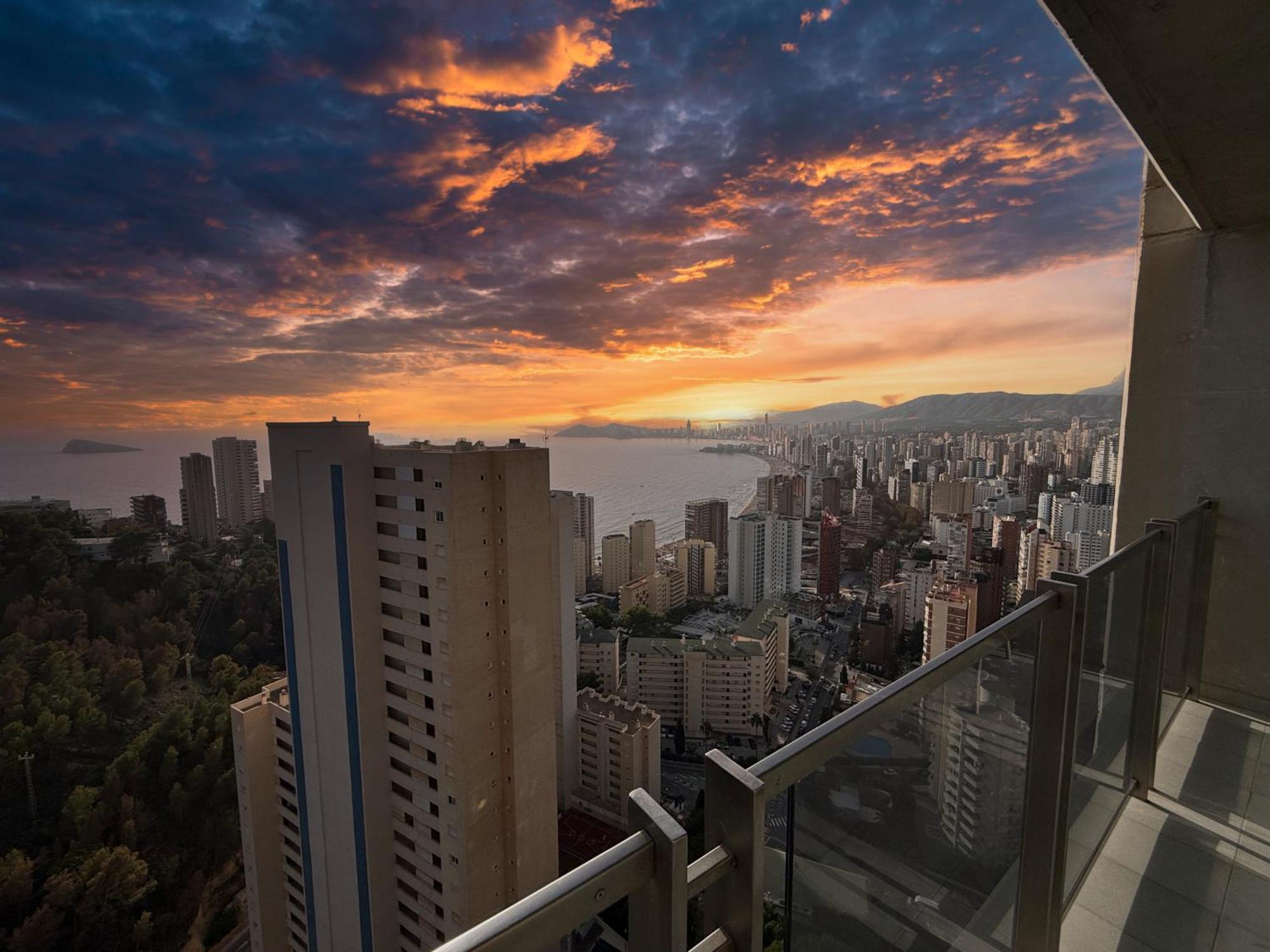 Beautiful Apartment Near Beach With Panoramic Sea-View Benidorm Ngoại thất bức ảnh